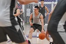 满冠彩票 -里程碑夜深圳男篮主帅复盘窗口期北京首钢调整名单以备国王杯，今晚莱比锡备战欧篮联直接炸裂的简单介绍